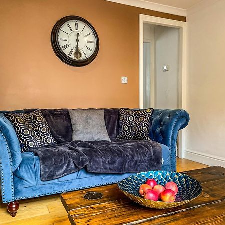 Victorian Refuge-City Centre-3Bedroom House Canterbury Exteriör bild